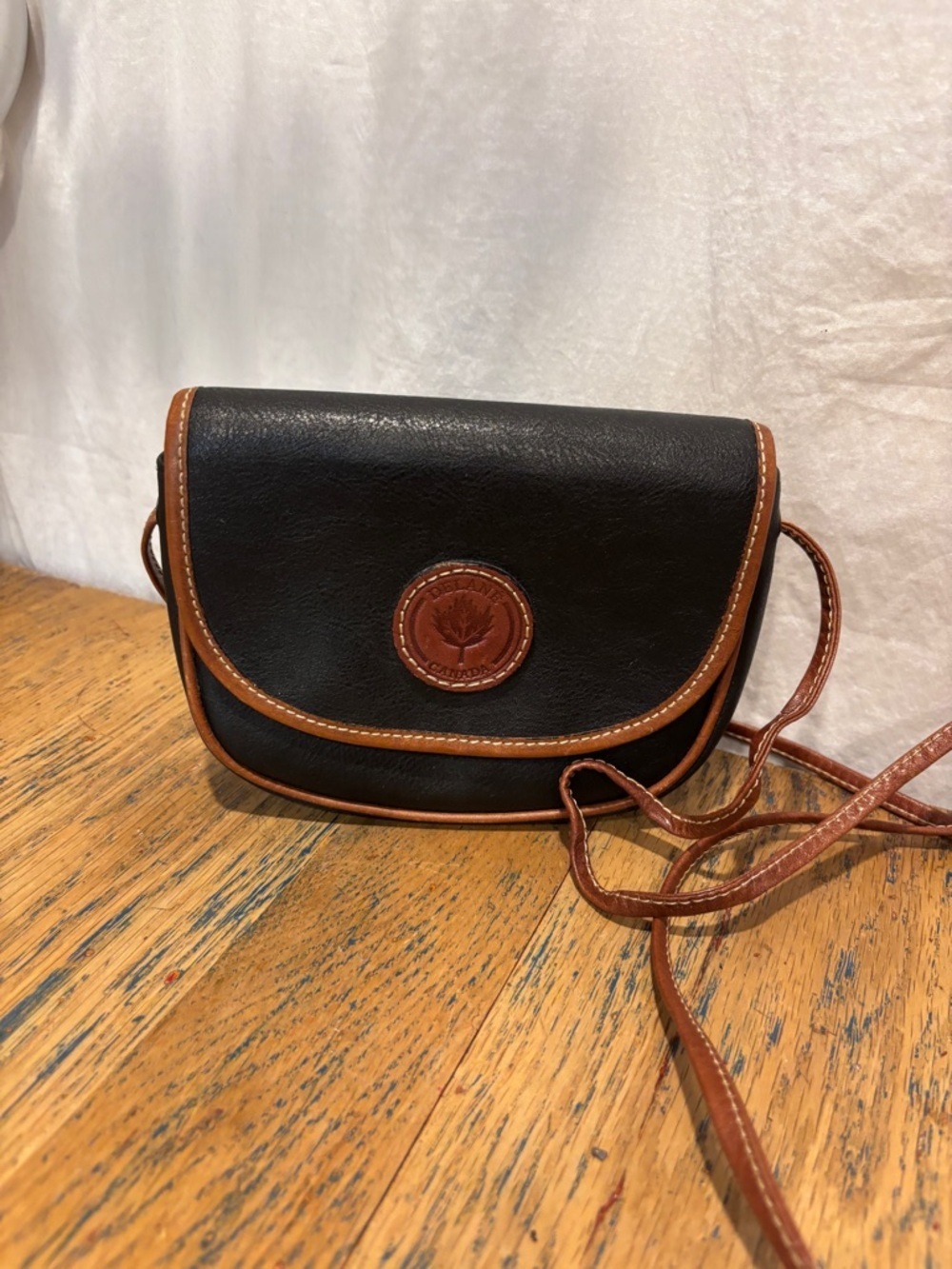 DELANE Black & Brown Leather Crossbody Bag Vintage Style